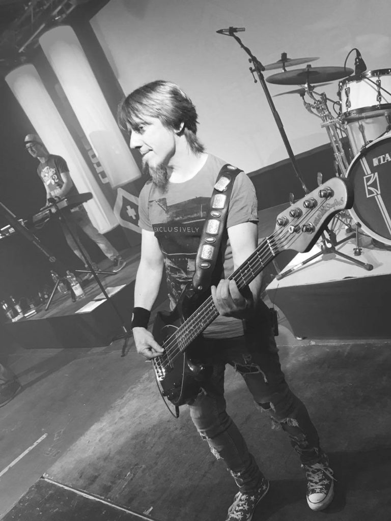 Crossfire Bassist Bruce Live in Arnstein 2018